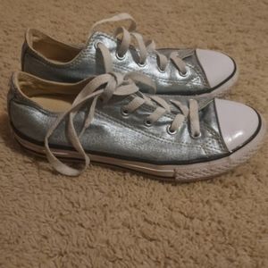 Converse Girls Size 3